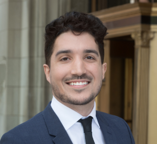 Deerfield Illinois prosthodontist Lorenzo Prieto DMD